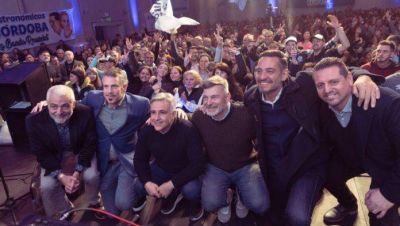 Uthgra Córdoba le dio su respaldo a los candidatos Daniel Passerini y Javier Pretto
