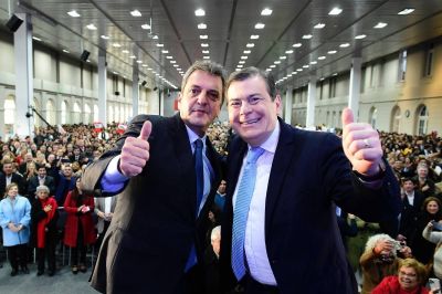 La f�rmula Massa-Rossi arranca un raid de campa�a por San Juan, La Rioja y Tucum�n