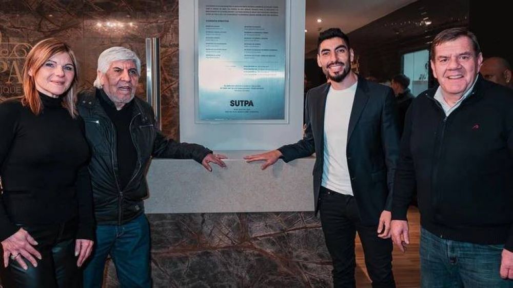 Hugo Moyano inaugur en Mar del Plata el primer hotel boutique del Sindicato de Peajes