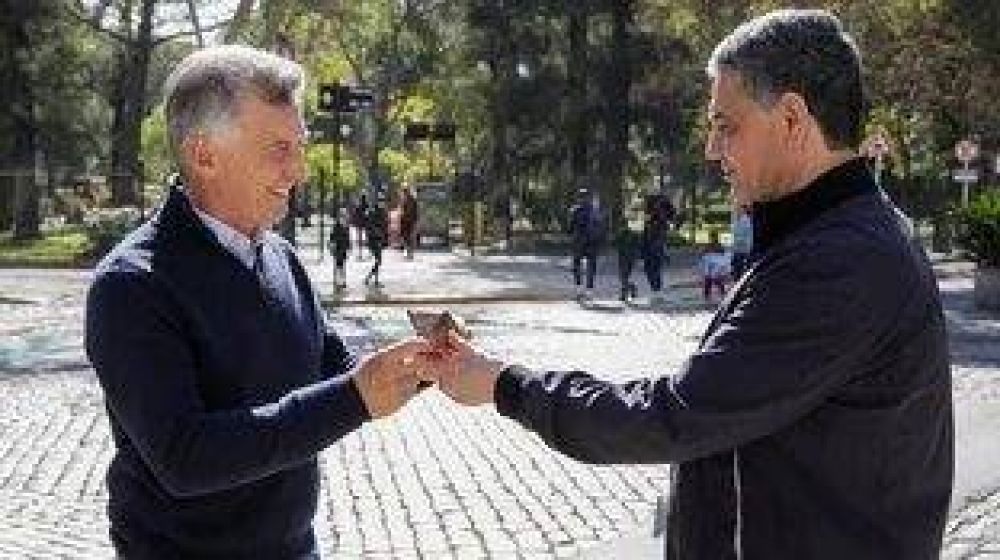 Macri reapareci� en CABA, se mostr� con su primo Jorge y se meti� en la interna: �Si no est� roto, no lo arregles�