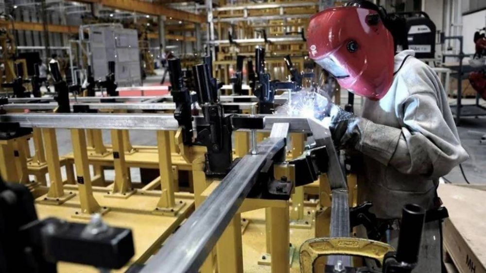 El empleo industrial volvi a crecer en mayo y lleva casi dos aos al alza