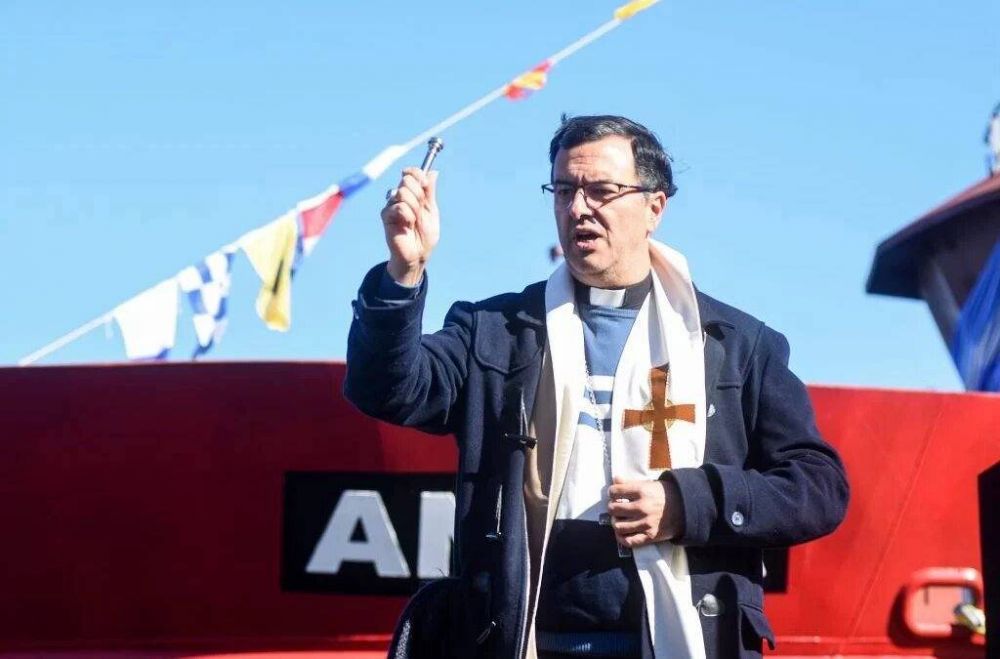 Mestre bendijo tres barcos producidos por marplatenses