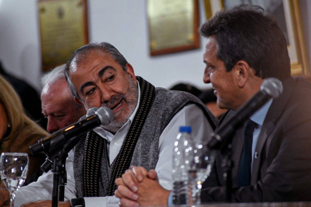 Daer, sin vueltas, convoc� a votar a Massa para �defender los derechos laborales�