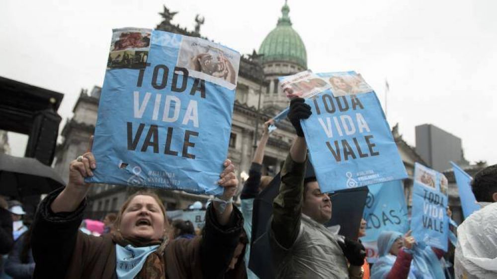Mons. Bitar critic el 'silencio generalizado' ante el crimen del aborto en el pas
