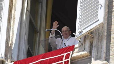 El Papa en el �ngelus: En los momentos de oscuridad Cristo viene a nuestro encuentro