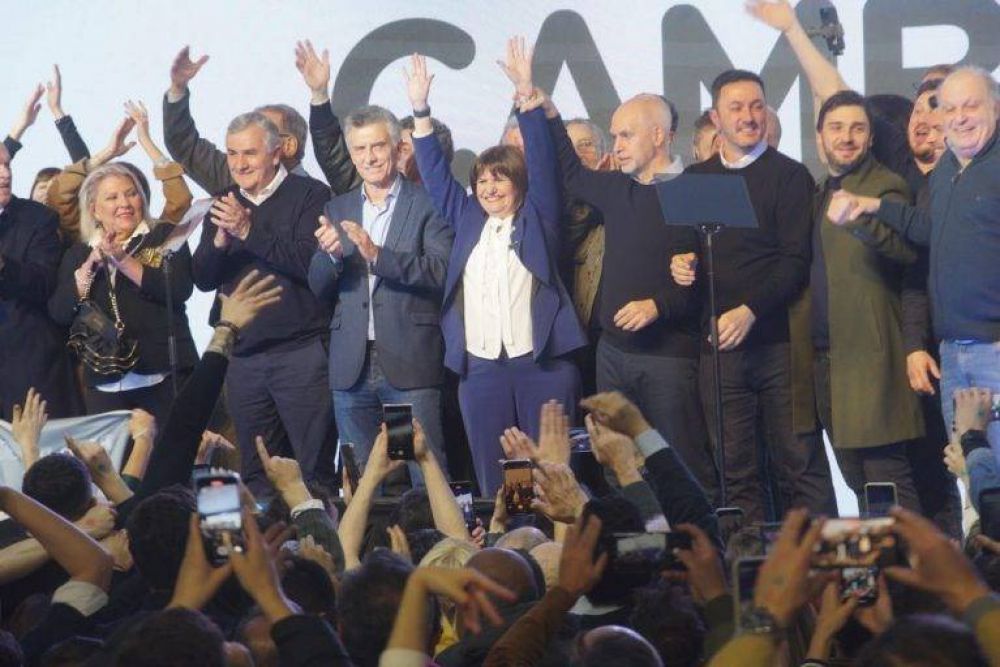 Bullrich enfrenta el dilema de cmo pararse frente a Milei y el larretismo su posible disolucin