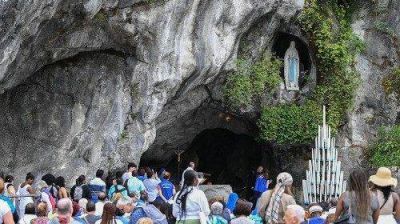 Francia: 150 a�os de peregrinaciones nacionales a Lourdes