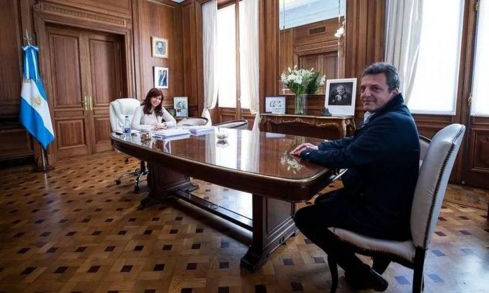 Cristina Fernndez de Kirchner se mete en la campaa: pide igualar a Bullrich con Milei y exponer a Macri