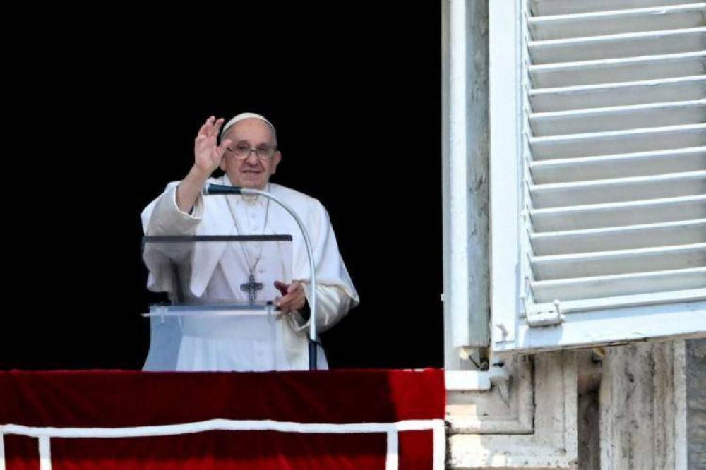 El Papa en el �ngelus: La fe no es rica en conceptos, sino en hechos