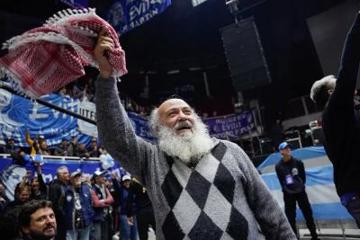 Los movimientos sociales van a la carga por el sindicato de feriantes