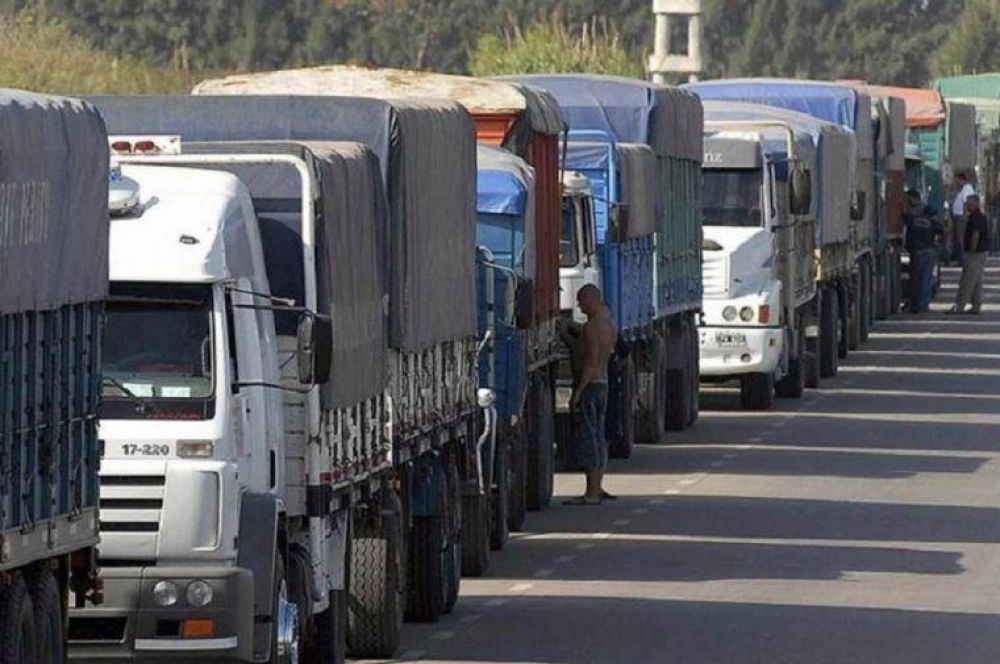 Descartan paro de transportistas de carga que pueda generar desabastecimiento en Mar del Plata