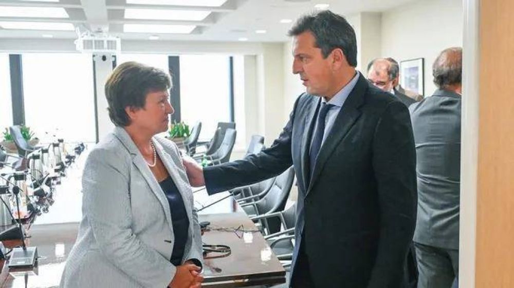 El FMI volvi a pedir al Gobierno ajuste en salarios pblicos y jubilaciones y suba de tarifas