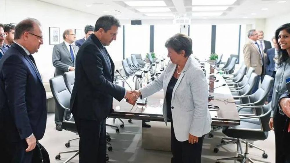 Milei, Bullrich y Massa: la realidad descose la agenda de campa�a y crujen los planes para elegir enemigo