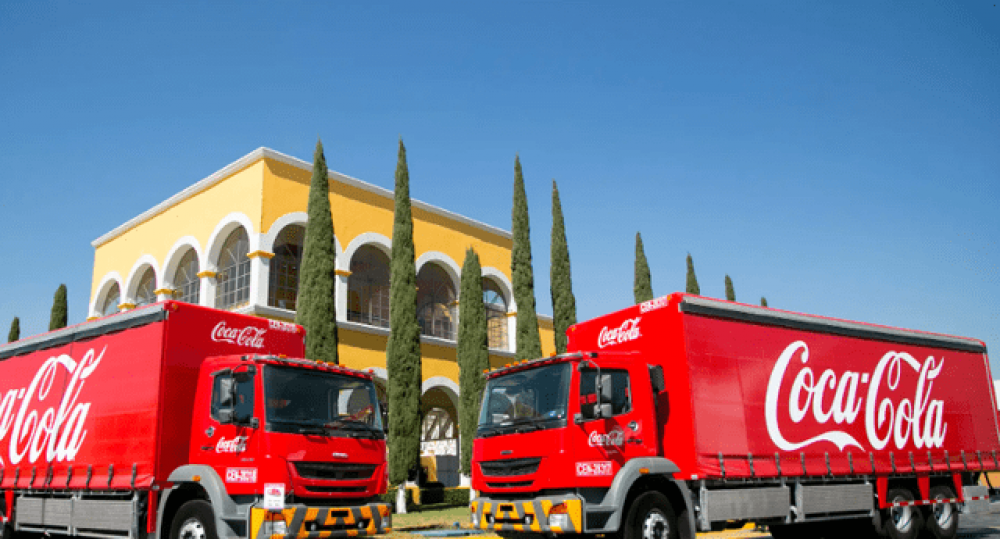 Coca Cola ofrece trabajos con salarios de hasta 800 dlares al mes en Colombia