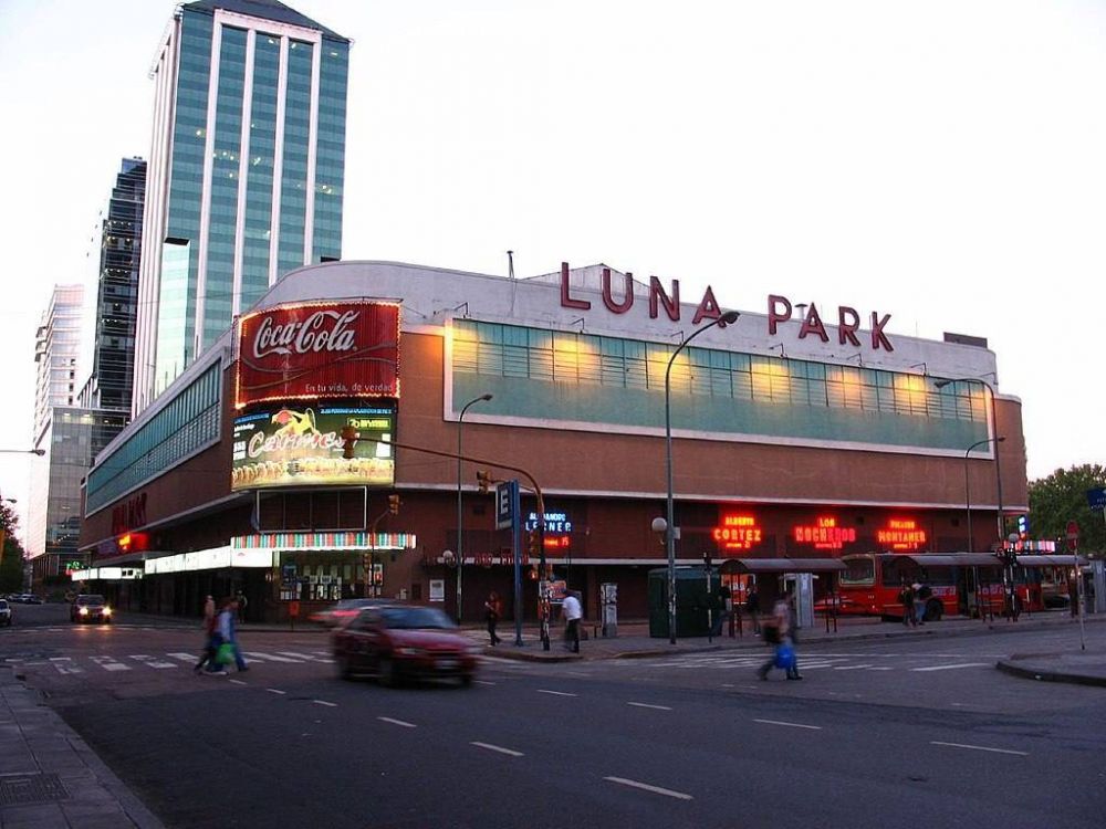 SUTEP cerr un incremento salarial del 30% por los prximos tres meses para el Luna Park