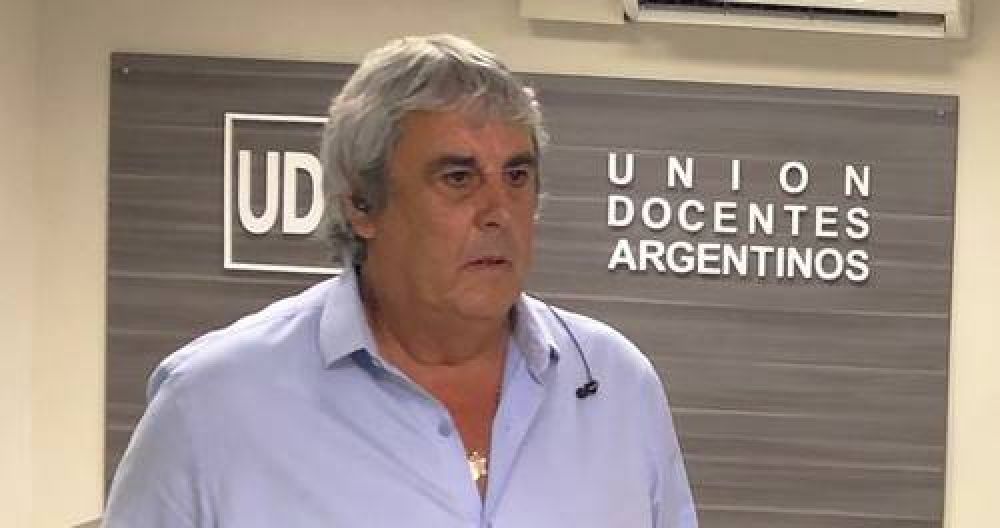 Los docentes universitarios cobrar�n la suma fija de 60 mil pesos