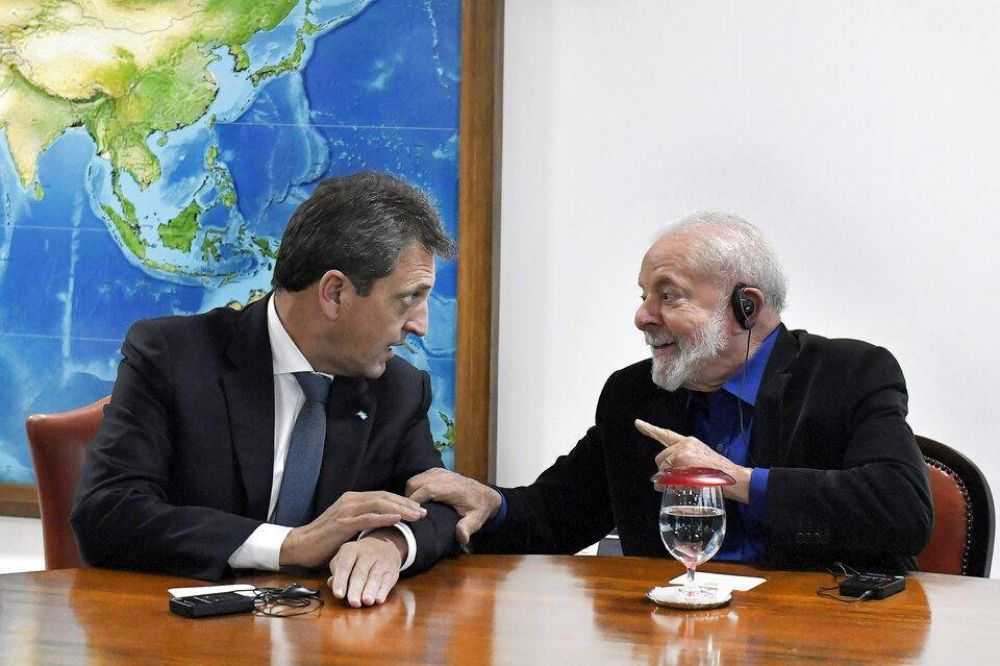 Foto con Lula y la letra chica del acuerdo estratgico de Massa con Brasil