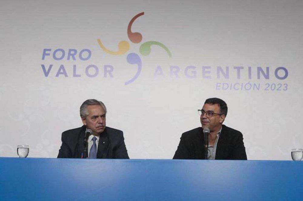 Alberto Fernndez y Roig encabezaron el Foro Valor Argentino, organizado por referentes del cooperativismo