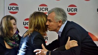 Las palomas abrazaron a Patricia Bullrich, pero le pidieron que ordene a Macri