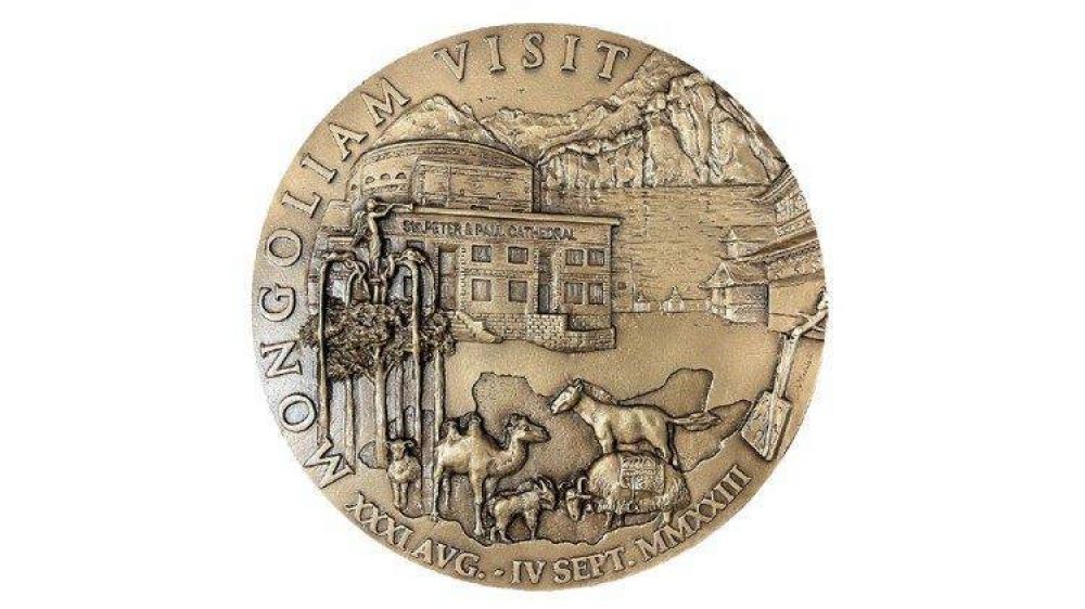 Toda Mongolia representada en la medalla conmemorativa del Viaje Apost�lico