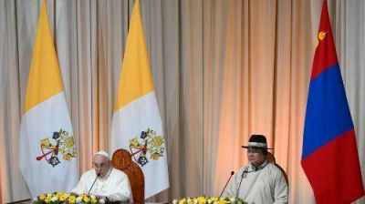El Papa rog� a Dios que se recreen condiciones para la paz