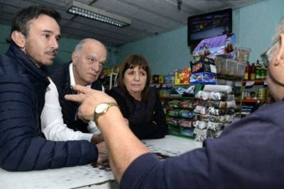 Bullrich y Grindetti visitaron Pilar y Escobar junto a sus candidatos locales