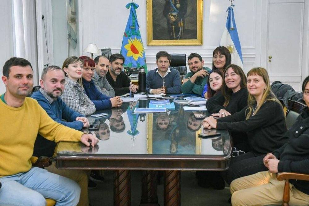 Axel Kicillof, Juan Grabois y Ofelia Fernndez harn una mateada en La Plata 