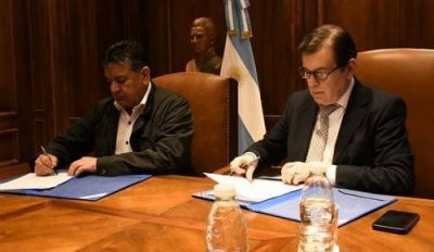 Gobernador Zamora y Renatre firman convenio para mejorar condiciones laborales en el campo