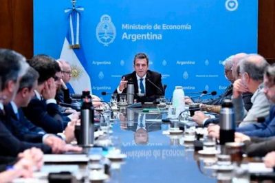 Massa le da forma a la eliminaci�n del impuesto a las Ganancias