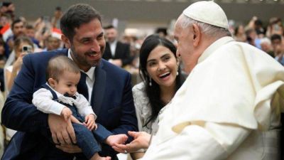 Francisco invita a tender puentes entre los c�nyuges y pastores