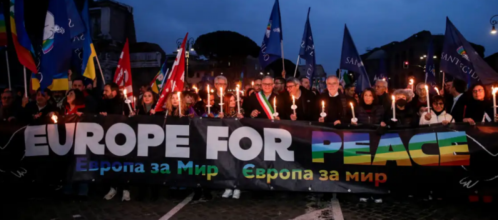 Ucrania: Italia expresa total apoyo a la iniciativa de paz de la Santa Sede