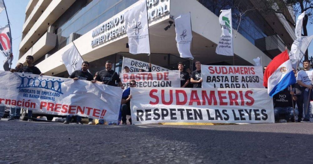 Sudameris Bank, de capital irlandés, acusado de infracciones laborales tras una oleada de despidos en Paraguay
