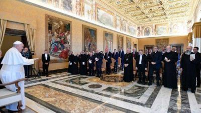 Ecumenismo. Francisco exhorta a invertir el rumbo de las divisiones hacia la unidad