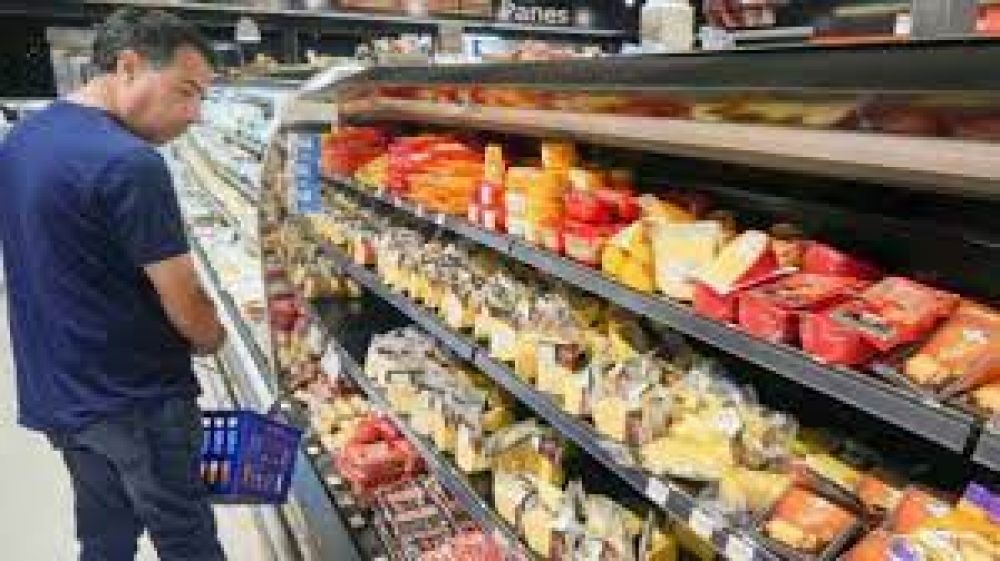 Devolucin del IVA: supermercados y almacenes apoyan la medida de Massa