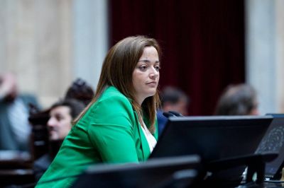 Cecilia Moreau pidi a la oposicin que apoye el proyecto que elimina el pago de Ganancias: En serio se van a oponer a que ms 800 mil trabajadores dejen de pagar Ganancias?