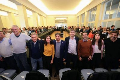 Kicillof: “Mar del Plata no puede seguir postergando la diversificación productiva y la inclusión social”
