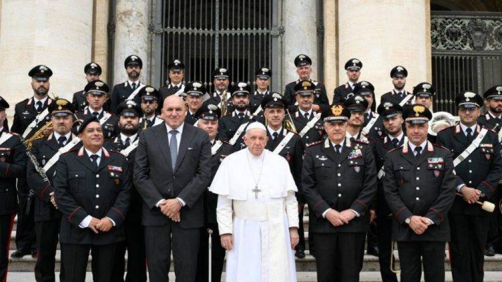 El Papa lament� que 'la justicia es a menudo pisoteada'