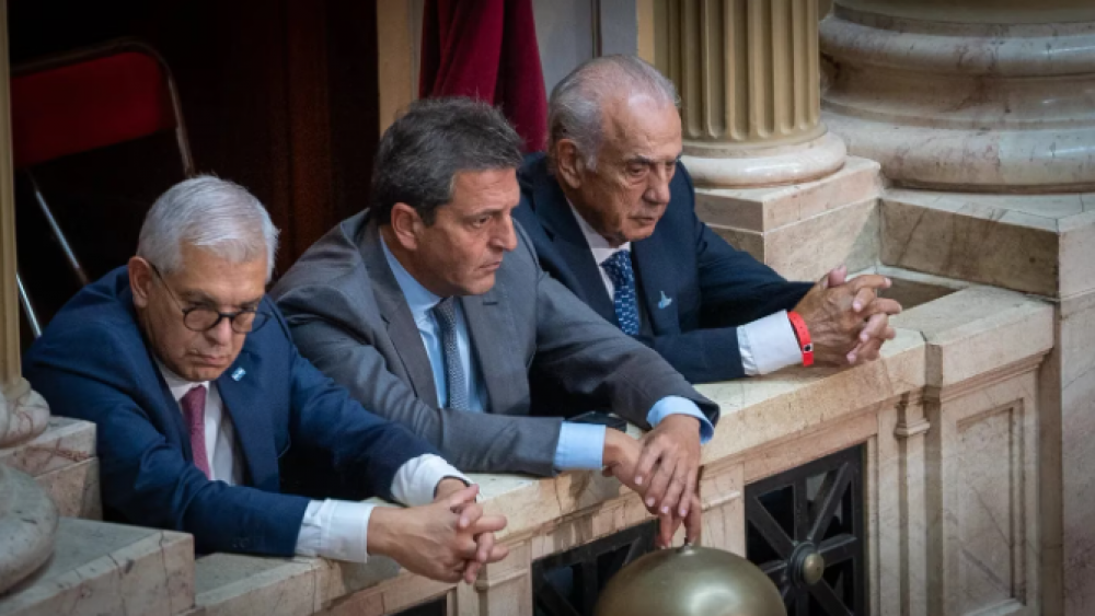 Con el respaldo de la CGT, Massa presiona a la oposición en Diputados para tratar la reforma de Ganancias