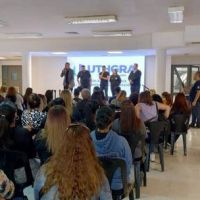 UTHGRA: Capacitacin sobre concientizacin laboral a camareras en la Seccional Crdoba