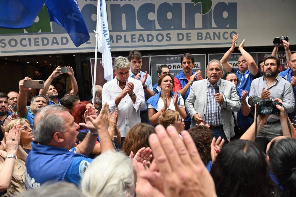 Los bancarios acordaron un nuevo aumento de sueldo en septiembre: cunto cobrarn