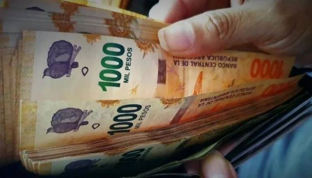 Toyota y Galicia adelantarán el pago del medio aguinaldo para sus trabajadores