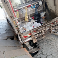Un camin de Urbaser queda 
