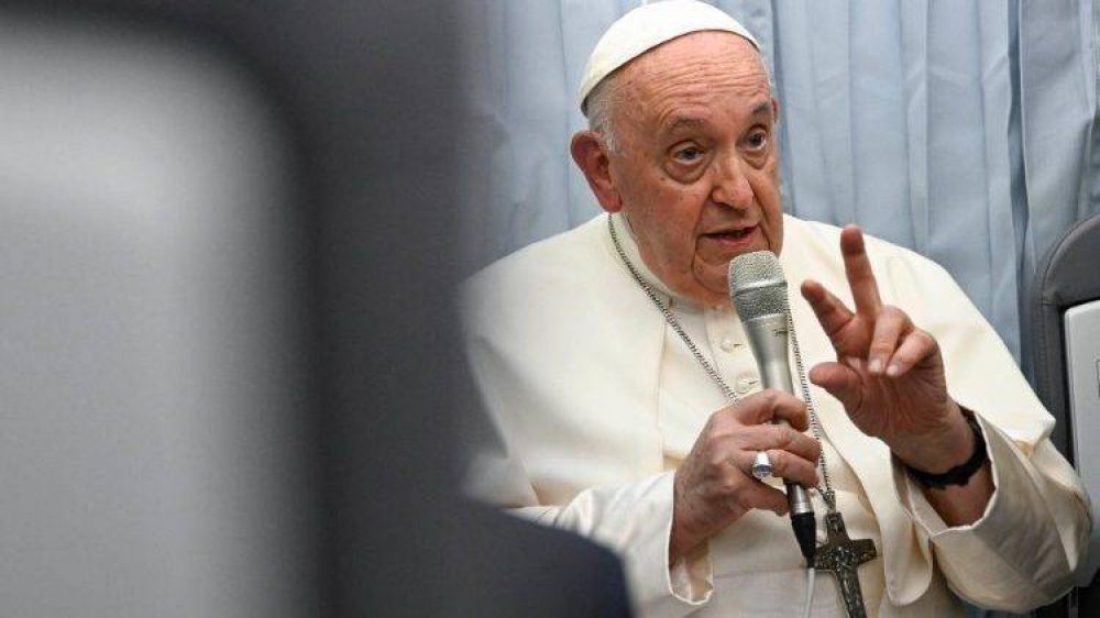 El Papa en el ngelus: Superar la justicia humana y apostar por el amor gratuito