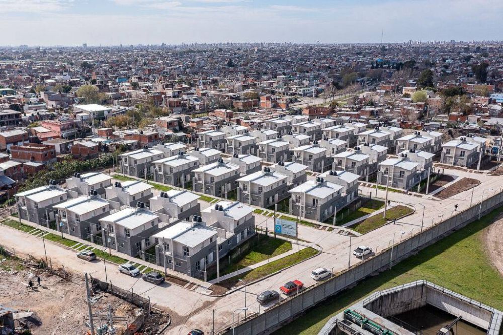 Nuevas soluciones habitacionales en Brown, Echeverra y Lomas
