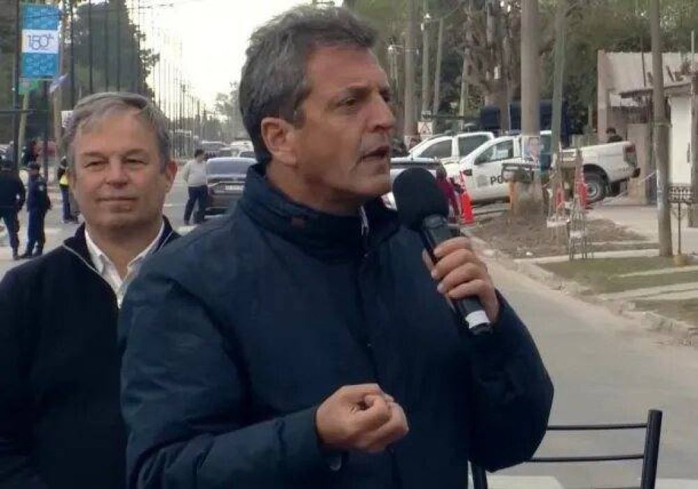 Sergio Massa en Almirante Brown: 