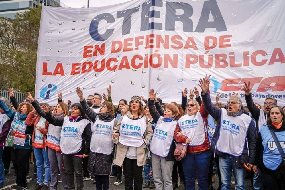 CTERA cruz Bulrich y Grindetti por la constante agresin y violencia a contra Baradel