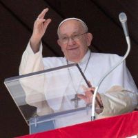 “Pecadores si, corruptos no”: La exhortación del Papa Francisco hoy en el Ángelus