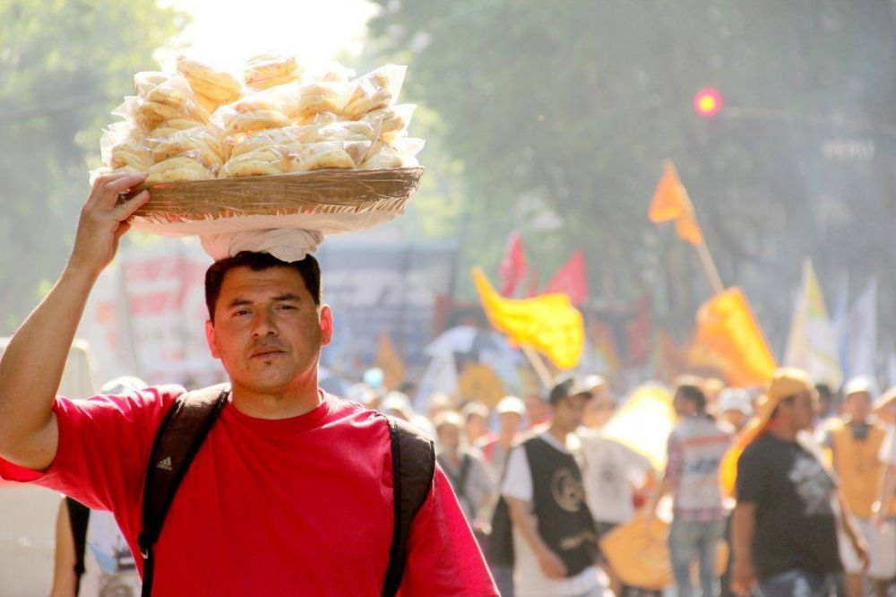 Qu debern hacer trabajadores de la economa informal para cobrar el bono que anunci el Ministerio de Economa