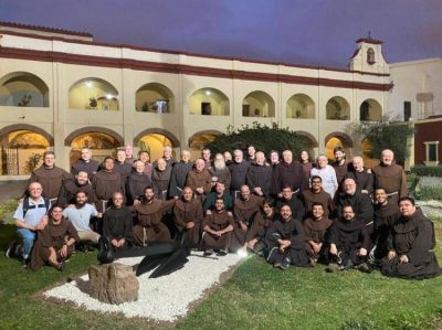 El ministro general de los franciscanos se uni� al encuentro provincial en la Argentina