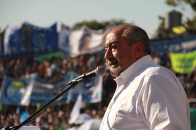 Daer cruz� a Bullrrich. �Contin�a con sus propuestas repudiables�